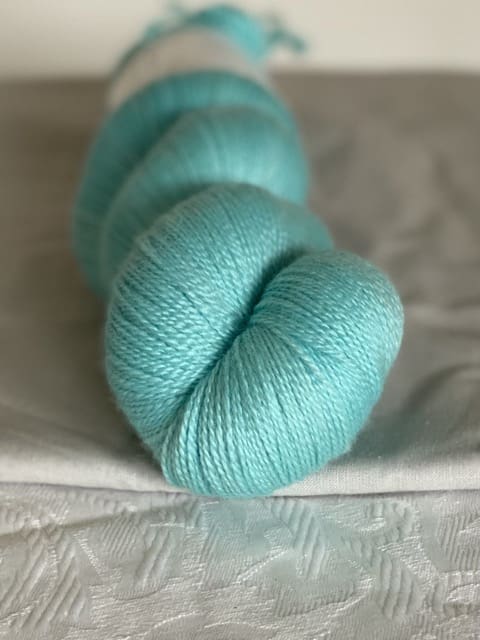 The Mint Everyone Loves Hoshuku Lace