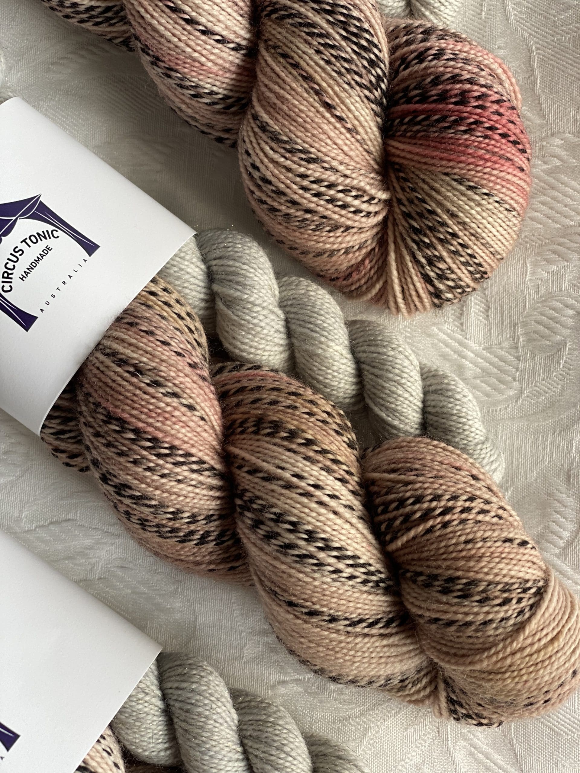 Perennial 4 Crunadh Zebra Sock Set - Image 3