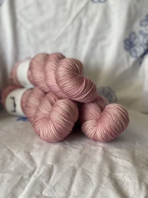 Rosé Soiree Fingering