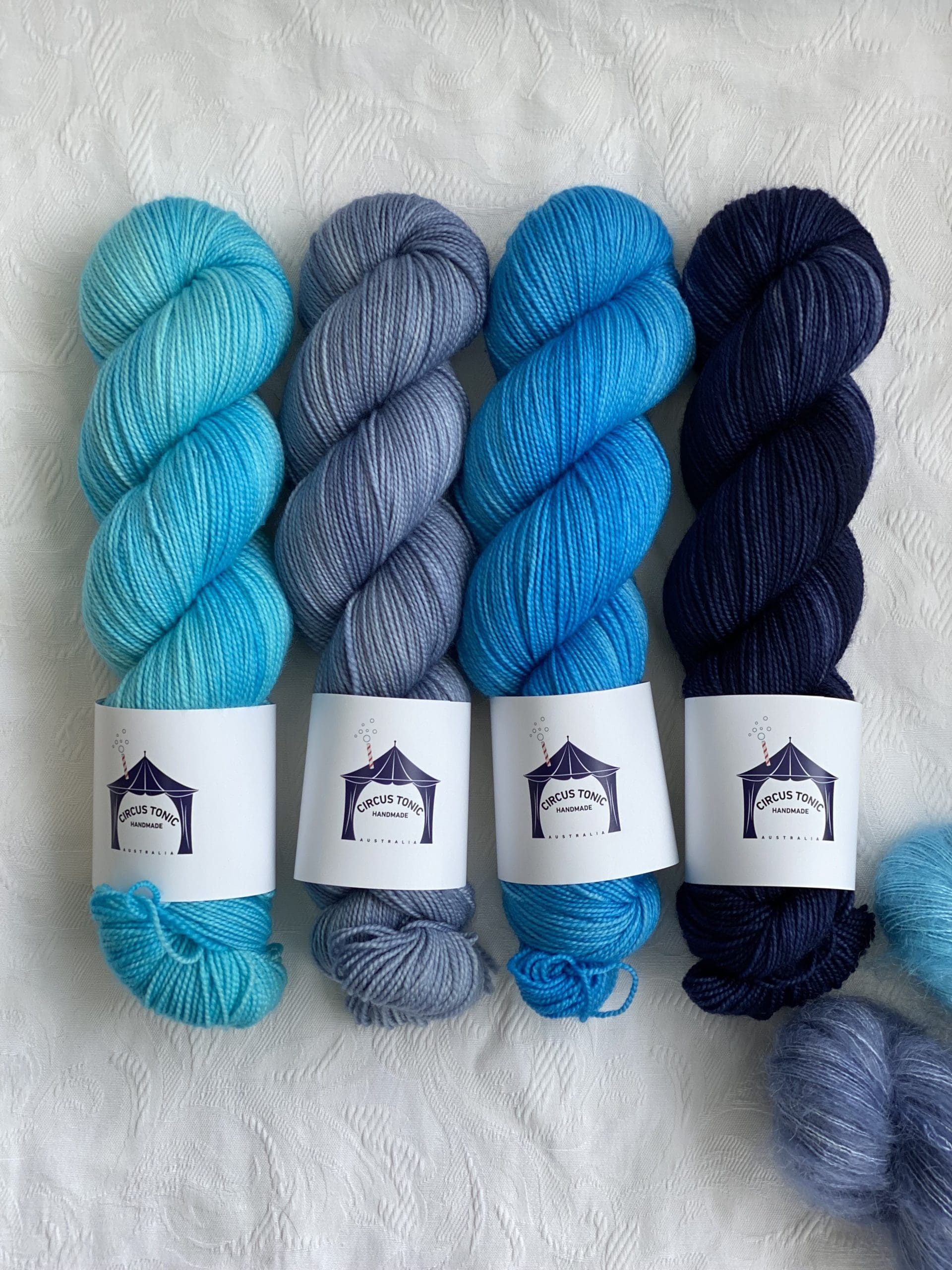 WestKnits MKAL Kit Flock1 Blue Monday - Image 3