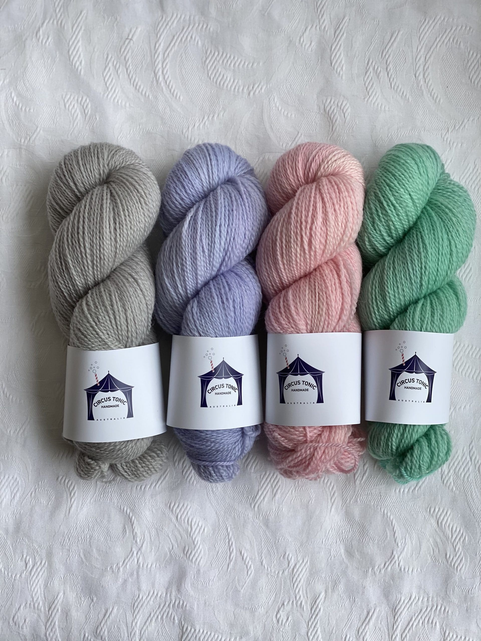 WestKnits MKAL Kit Corriedale12 Set on You - Image 3