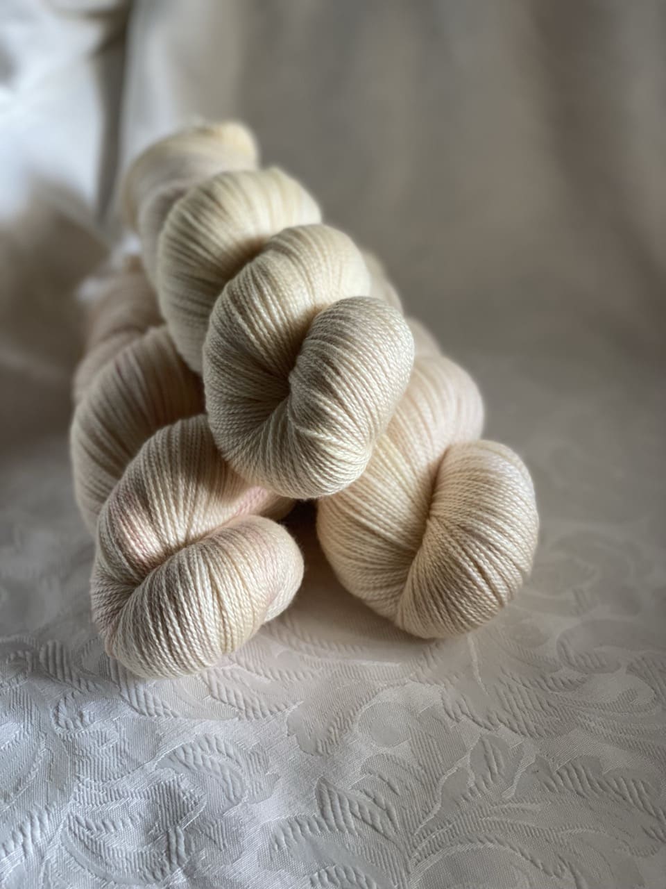 Lychee Hoshuku Lace